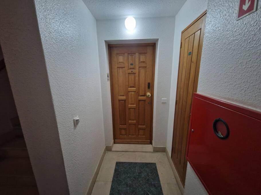 Charming Beachside Apartment- The Perfect Getaway! Албуфейра Екстериор снимка