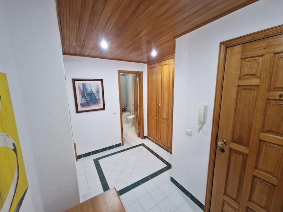 Charming Beachside Apartment- The Perfect Getaway! Албуфейра Екстериор снимка